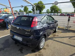 Blau Gebraucht 2009 Fiat Grande Punto Kleinwagen | 1.200 €
