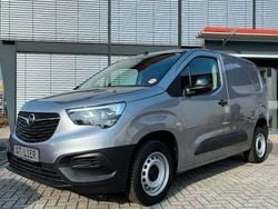 Grau Gebraucht 2023 Opel Combo Edition Van / Kleinbus | 14.890 € (Guter Preis)