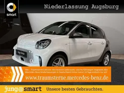Weiß Gebraucht 2021 Smart ForFour Electric Drive Exclusive Limousine | 11.290 € (Fairer Preis)