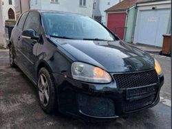 Schwarz Gebraucht 2005 VW Golf IV Trendline Limousine | 1.100 € (Fairer Preis)