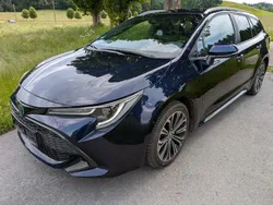 Blau Gebraucht 2022 Toyota Corolla Team Kombi | 26.400 €