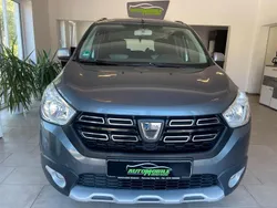 Grau Gebraucht 2018 Dacia Lodgy Stepway Van / Kleinbus | 12.990 €