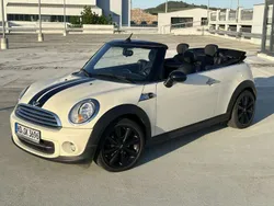 Weiß Gebraucht 2011 Mini Cooper Cabriolet Cabrio | 8.999 € (Etwas zu teuer)