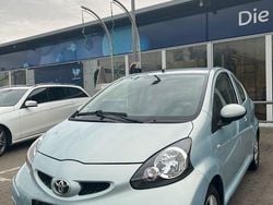 Blau Gebraucht 2007 Toyota Aygo City Kleinwagen | 2.780 € (Fairer Preis)