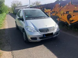 Silber Gebraucht 2005 Mercedes A180 Limousine | 2.200 € (Fairer Preis)
