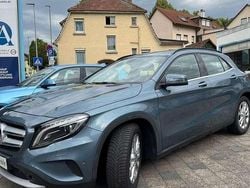 Universumblau Gebraucht 2014 Mercedes 250 Limousine | 15.000 € (Guter Preis)