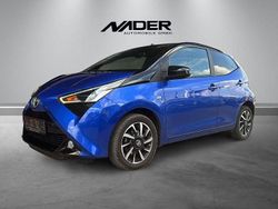 Blau Gebraucht 2021 Toyota Aygo Kleinwagen | 12.990 € (Etwas zu teuer)