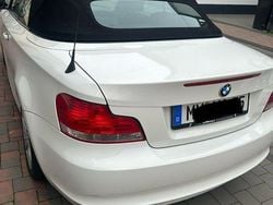 Weiß Gebraucht 2010 BMW 116 Kleinwagen | 5.000 € (Teuer)