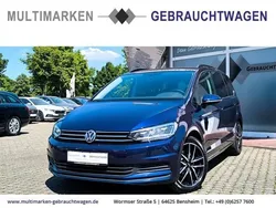 Blau Gebraucht 2020 VW Touran Comfortline Van / Kleinbus | 23.990 € (Guter Preis)