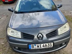 Grau Gebraucht 2006 Renault Mégane II Expression Limousine | 1.900 € (Fairer Preis)