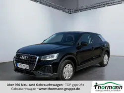 Brillantschwarz Gebraucht 2022 Audi Q2 Ambiente SUV | 26.452 € (Fairer Preis)