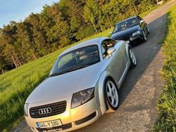 Silber Gebraucht 1999 Audi TT Sport Coupé | 8.000 € (Teuer)
