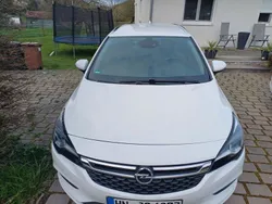 Weiß Gebraucht 2017 Opel Astra Innovation Kombi | 8.463 € (Guter Preis)