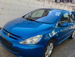 Blau Gebraucht 2004 Peugeot 307 Kleinwagen | 1.999 € (Fairer Preis)