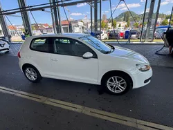 Weiß Gebraucht 2011 VW Golf VI Comfortline Kleinwagen | 4.200 € (Fairer Preis)