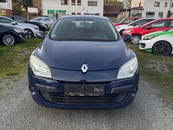 Blau Gebraucht 2010 Renault Mégane III Expression Limousine | 2.990 € (Superpreis)