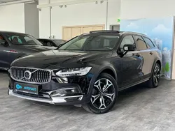 Schwarz Gebraucht 2021 Volvo V90 CC Pro Kombi | 38.790 € (Fairer Preis)