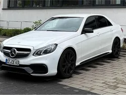 Weiß Gebraucht 2013 Mercedes E63S AMG AMG Limousine | 41.699 € (Teuer)