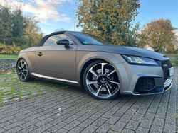 Grau Gebraucht 2018 Audi TT Roadster Sport Cabrio | 55.000 €