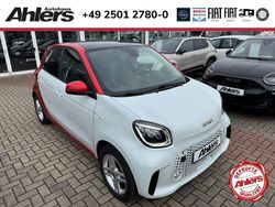 Weiss Gebraucht 2022 Smart ForFour Electric Drive Passion Kleinwagen | 12.990 € (Fairer Preis)