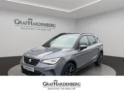 Grau Neu 2025 Seat Arona Black Edition SUV | 33.160 €