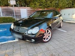 Schwarz Gebraucht 2003 Mercedes C200 Coupé | 2.999 € (Guter Preis)