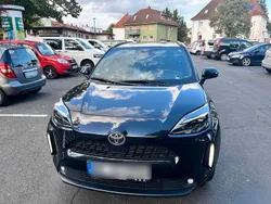 Schwarz Gebraucht 2024 Toyota Yaris Cross Team SUV | 27.000 € (Guter Preis)