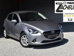 Plutossilber (metallic) Gebraucht 2016 Mazda 2 Exclusive Kleinwagen | 11.100 € (Fairer Preis)