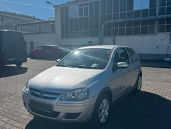Silber Gebraucht 2006 Opel Corsa Cosmo Kleinwagen | 2.450 € (Guter Preis)