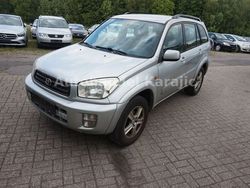 Silber Gebraucht 2002 Toyota RAV4 SUV | 3.600 € (Fairer Preis)