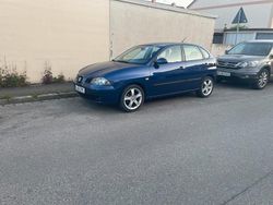 Blau Gebraucht 2005 Seat Ibiza Kleinwagen | 1.850 € (Fairer Preis)