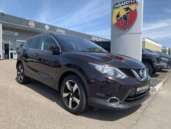 Schwarz Gebraucht 2016 Nissan Qashqai N-Connecta SUV | 14.900 € (Fairer Preis)
