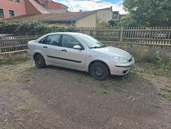 Silber Gebraucht 2004 Ford Focus Limousine | 250 € (Superpreis)