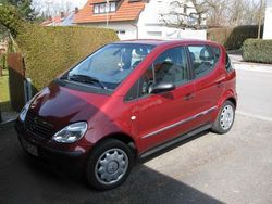 Rot metallic Gebraucht 2002 Mercedes A140 Classic Limousine | 4.750 €