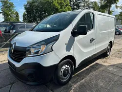 Weiß Gebraucht 2015 Renault Trafic Komfort Van | 9.590 € (Fairer Preis)