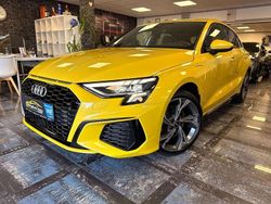 Pythongelb Gebraucht 2021 Audi A3 S-Line Limousine | 19.990 € (Guter Preis)