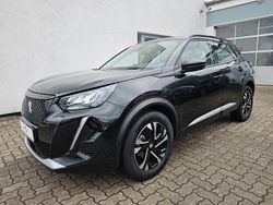Schwarz Gebraucht 2020 Peugeot 2008 Allure SUV | 15.990 € (Fairer Preis)