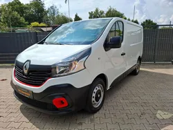 Weiß Gebraucht 2018 Renault Trafic Komfort Van | 11.000 € (Fairer Preis)