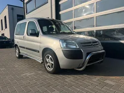 Silber Gebraucht 2003 Citroën Berlingo Van / Kleinbus | 2.890 €