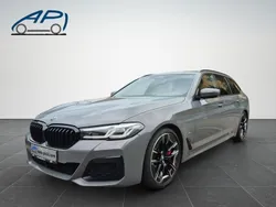 Berninagrau bernsteineffekt me Gebraucht 2021 BMW 530 M Sport Kombi | 35.900 € (Fairer Preis)