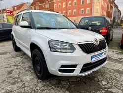 Candyweiss Gebraucht 2014 Skoda Yeti Plus Edition SUV | 7.490 € (Fairer Preis)