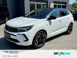 Lack weiss banquise/deckende lackierung Gebraucht 2024 Opel Grandland X SUV | 32.950 € (Fairer Preis)