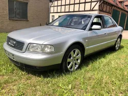 Silber Gebraucht 2000 Audi A8 Limousine | 4.499 €
