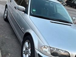 Silber Gebraucht 2001 BMW 316 Limousine | 3.500 €