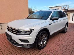 White silver Gebraucht 2017 VW Tiguan Allspace Highline SUV | 22.950 € (Etwas zu teuer)