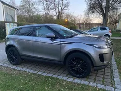 Grau Gebraucht 2019 Land Rover Range Rover evoque S SUV | 28.700 € (Etwas zu teuer)