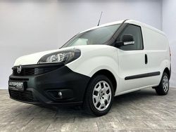 Weiß Gebraucht 2022 Fiat Doblò Van / Kleinbus | 9.880 € (Superpreis)