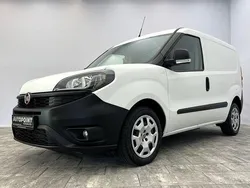 Weiß Gebraucht 2022 Fiat Doblò Van / Kleinbus | 9.880 € (Superpreis)