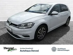 White silver metallic Gebraucht 2017 VW Golf VII Sound Limousine | 12.990 € (Fairer Preis)