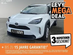 Weiß Gebraucht 2024 Toyota Yaris Cross Business Edition SUV | 22.890 € (Superpreis)